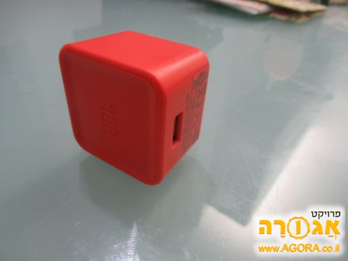 מטען JBL