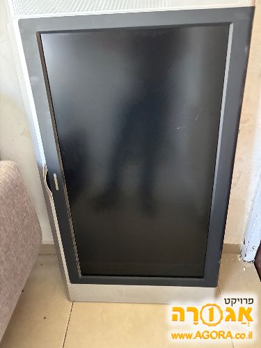 טלויזיה 32 ישנה
