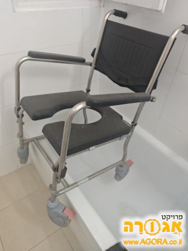 כסא רחצה