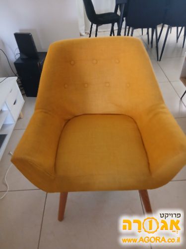 ספה של 3 וכורסא יחיד