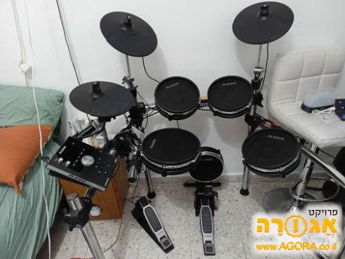 תופים אלקטרוניים alesis