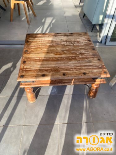 שולחן לסלון