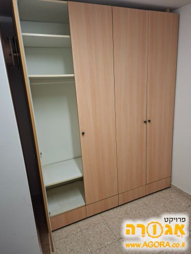 ארון 4 דלתות