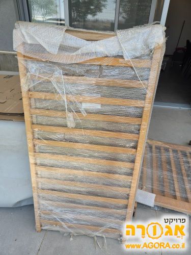 מיטת תינוק של משכל