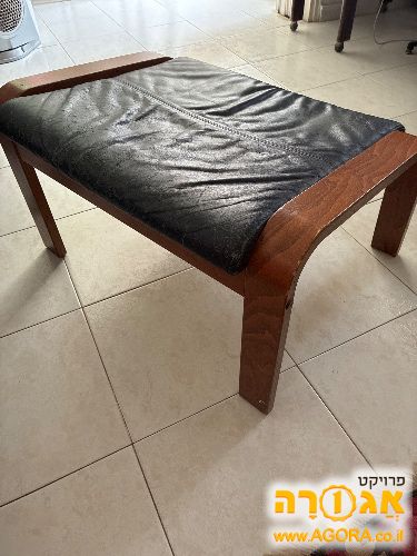 הדום