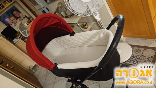 עגלה בייבי ג'וגר עם אמבטיה