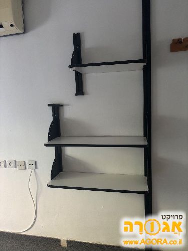 מדפים