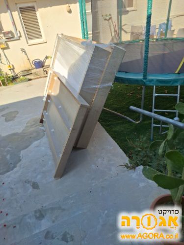 גוף מיטה זוגית