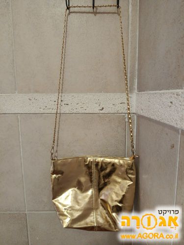 תיק לאישה