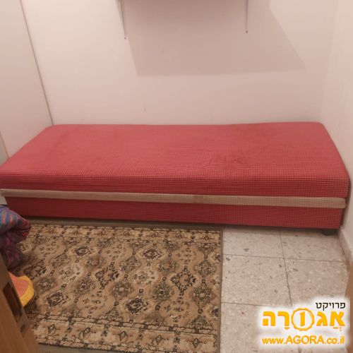 מיטה נפתחת