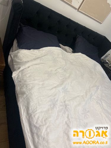 מיטה זוגית מתכווננת
