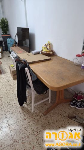 שולחן פינת אוכל נפתח
