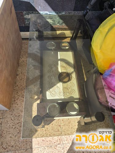שולחן זכוכית לסלון