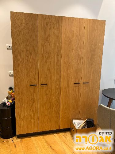 ארון 4 דלתות