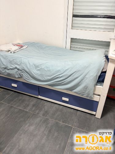 מיטת נוער