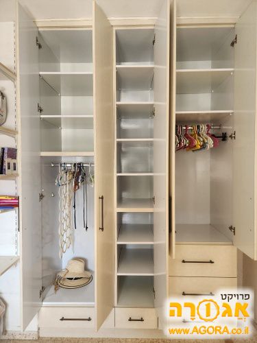 ארון קיר סנדוויץ'