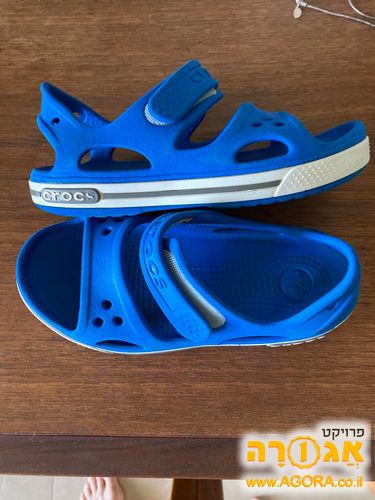 סנדלים