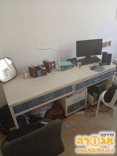 שולחן גדול לחדר ילדים