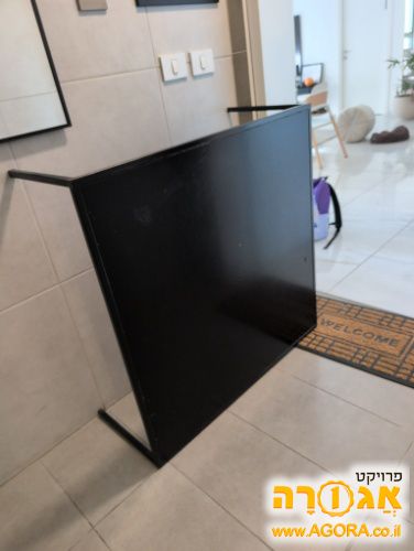 שולחן
