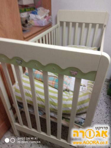 מיטת תינוק