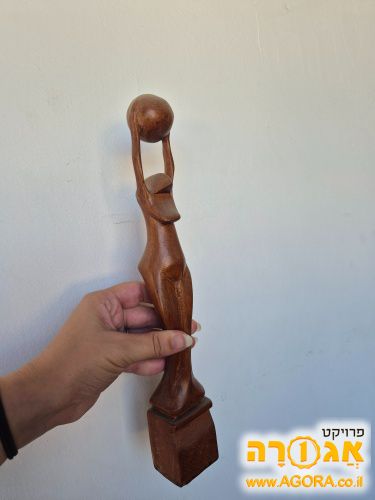 פסלון עץ
