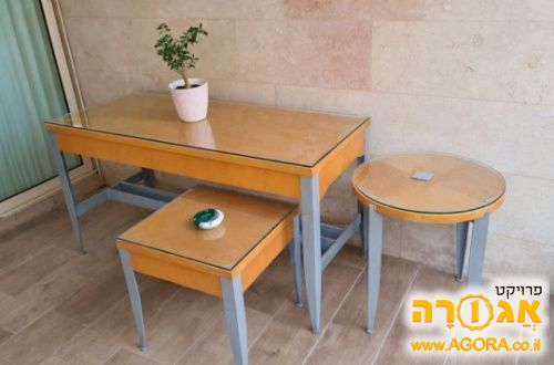 סט שולחנות מעץ מלא
