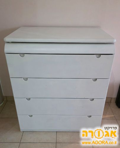 שידת החתלה
