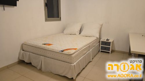מזרון ובסיס איחסון מיטה זוגית 160