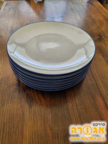 צלחות