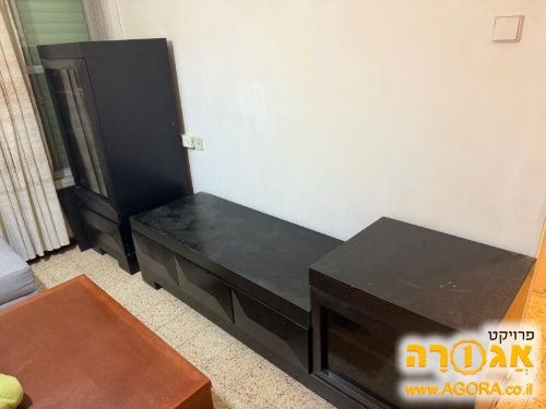 מזנון עם ויטרינה 2 חתיכות