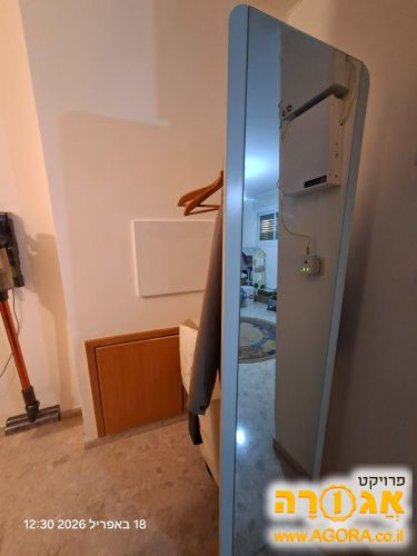 מתלה בגדים