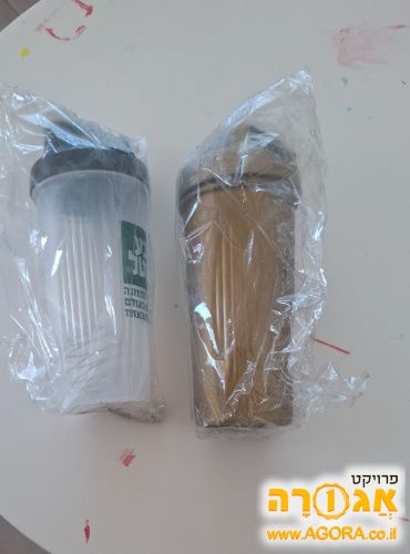 2 שייקרים מפלסטיק