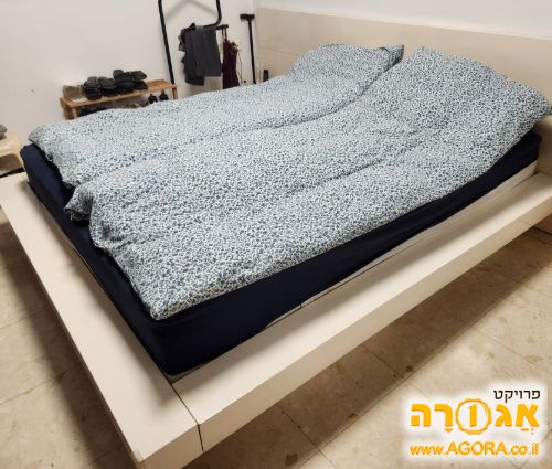 מיטה זוגית
