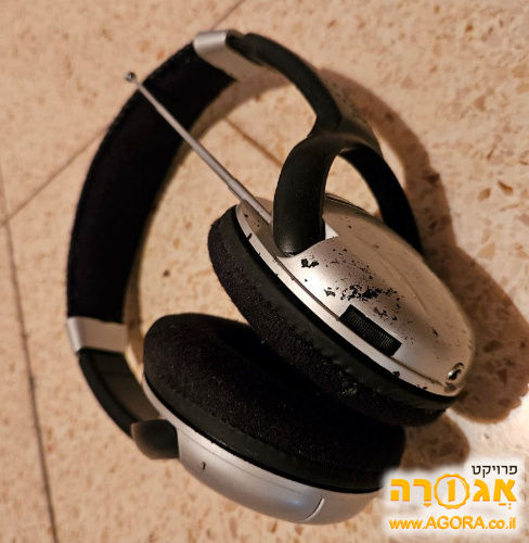 אזניות עם רדיו