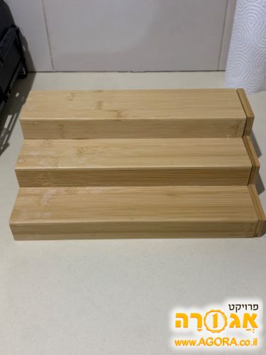 סטנד עץ לתבלינים נפתח