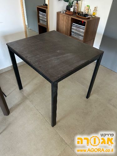 שולחן נפתח קטן מאיקאה