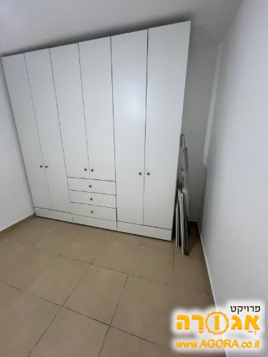 ארון גדול
