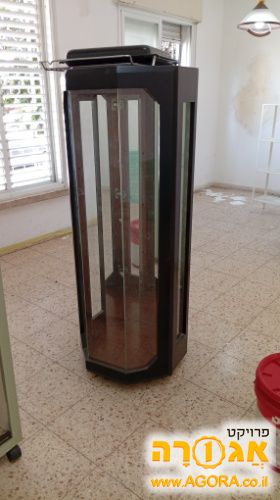 ארון ויטרינה