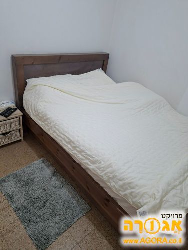 מיטה זוגית
