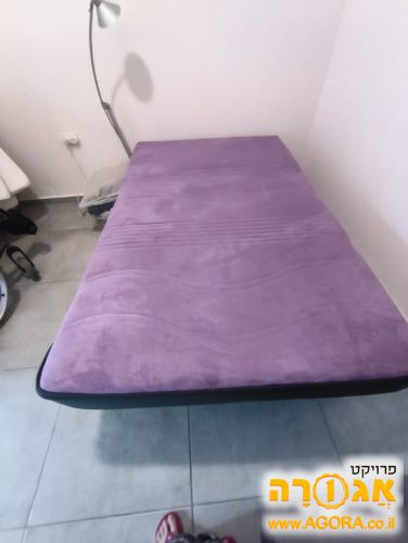 מיטה וחצי מתכווננת