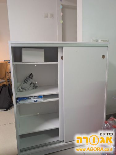 ארונית