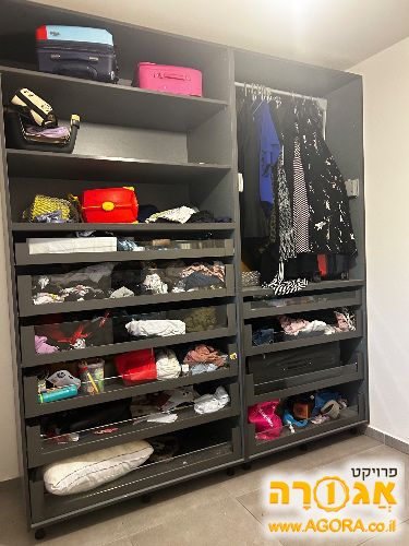ארון קיר