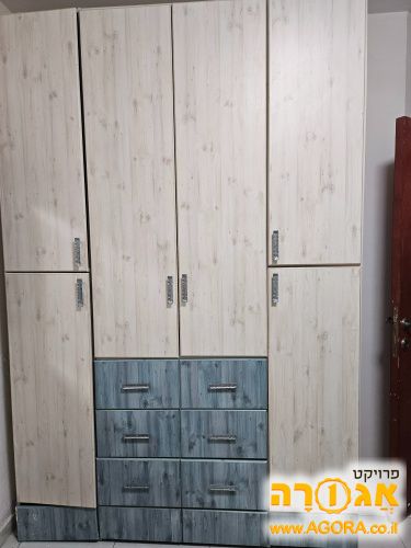 ארונות קיר מעץ