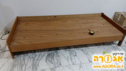 בסיסים למיטה יהודית