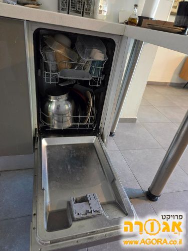 מדיח צר