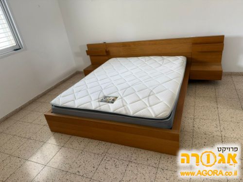 מיטה זוגית כולל מזרון ושידות