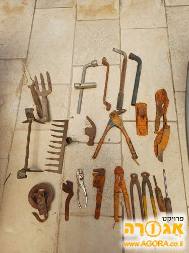 כלי עבודה לבית ולגינה