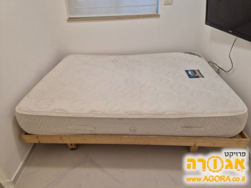 בסיס מיטה ומזרן