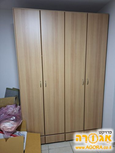 ארון 4 דלתות