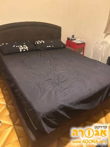 מיטה זוגית ומזרן